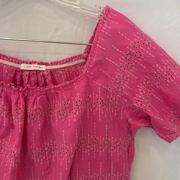 J crew classic vintage closet Spring Pink Eyelet embroidered Top - Picture 3 of 6
